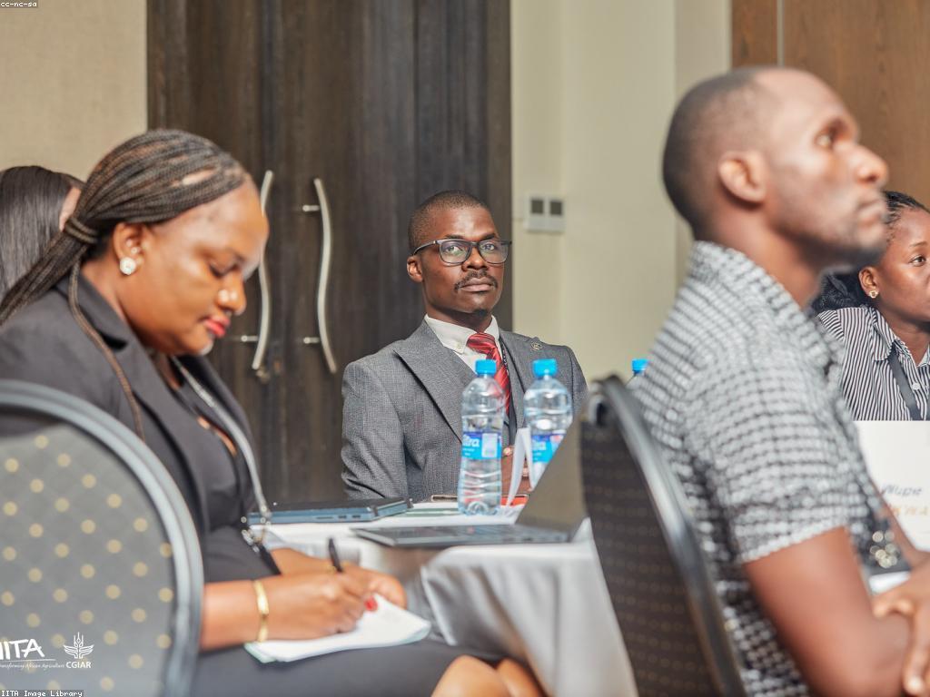 ការណែនាំស្លុត: នវានុវត្តន៍ក្នុងវិស័យកសិកម្ម